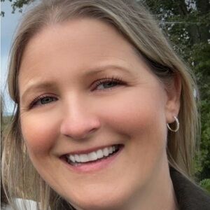 Meet your Posher, Sara